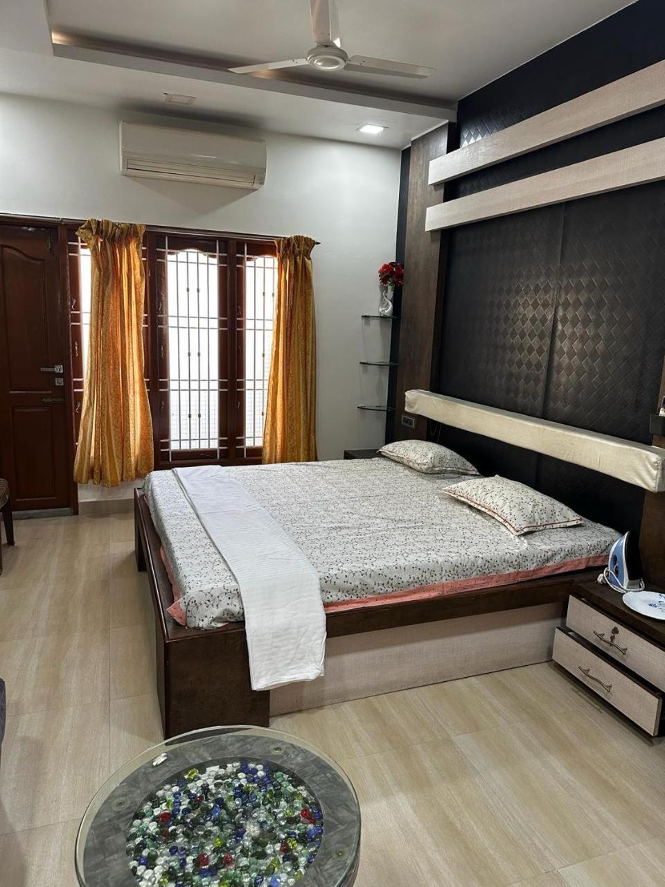 Temple View Home Stay Tiruvannāmalai Exterior foto